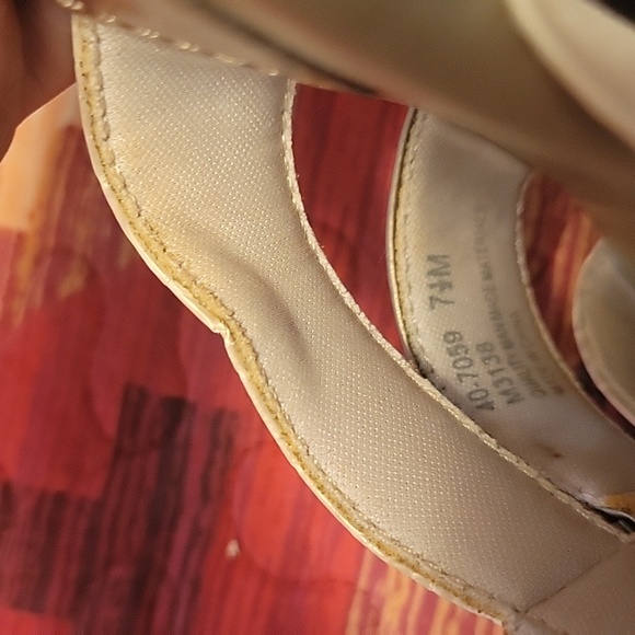 Slip on Classy Easy Street Dress Sandals - Picture 7 of 7